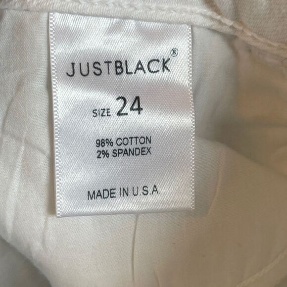 Just Black Jeans - Picture 8 of 9